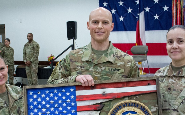 Hail and Farewell: 75th Innovation Command hosts change of command ceremony