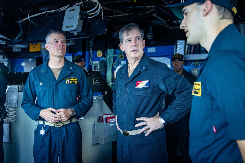 Commander Task Force 70 Visits USS Chancellorsville