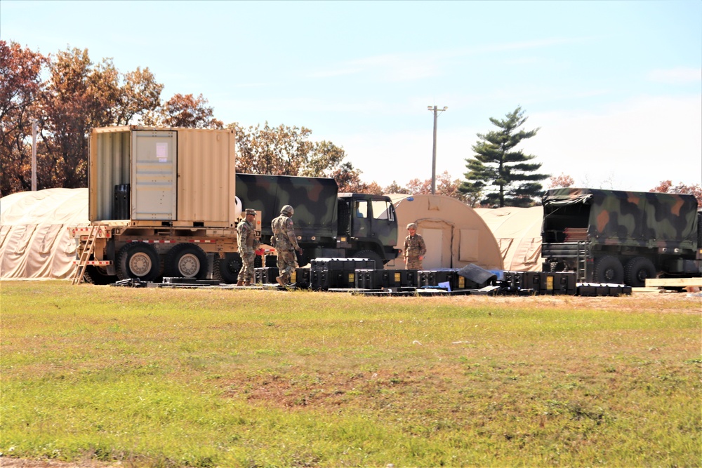 Army Reserve combat engineers with 461st Engineer Company support Fort McCoy troop project