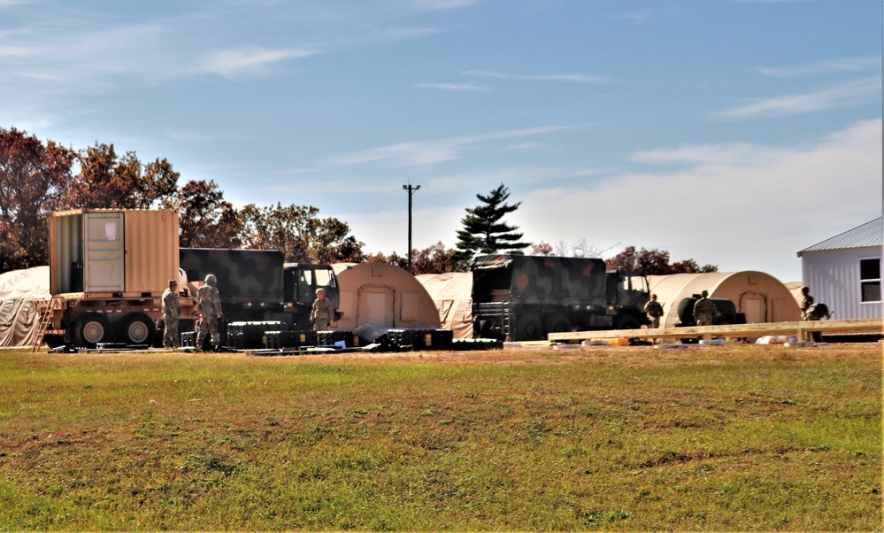 Army Reserve combat engineers with 461st Engineer Company support Fort McCoy troop project