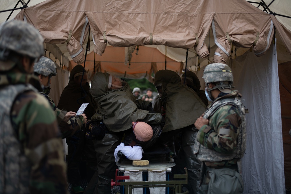 374th MDG participate in mass casualty response, decon during SRI