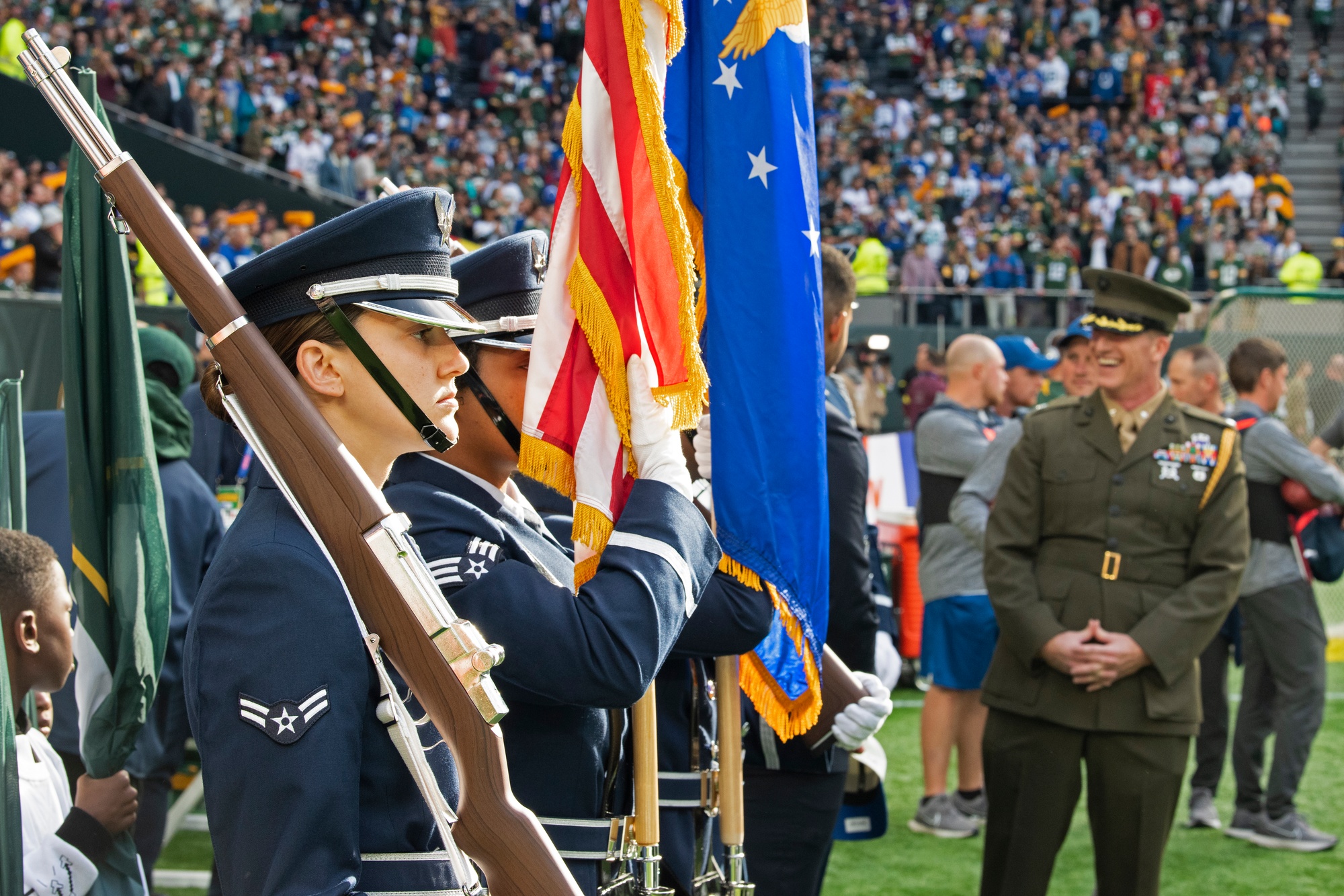 RAF Mildenhall, RAF Lakenheath Airmen represent U.S. during pre-game NFL  ceremony > Royal Air Force Mildenhall > RAF Mildenhall News