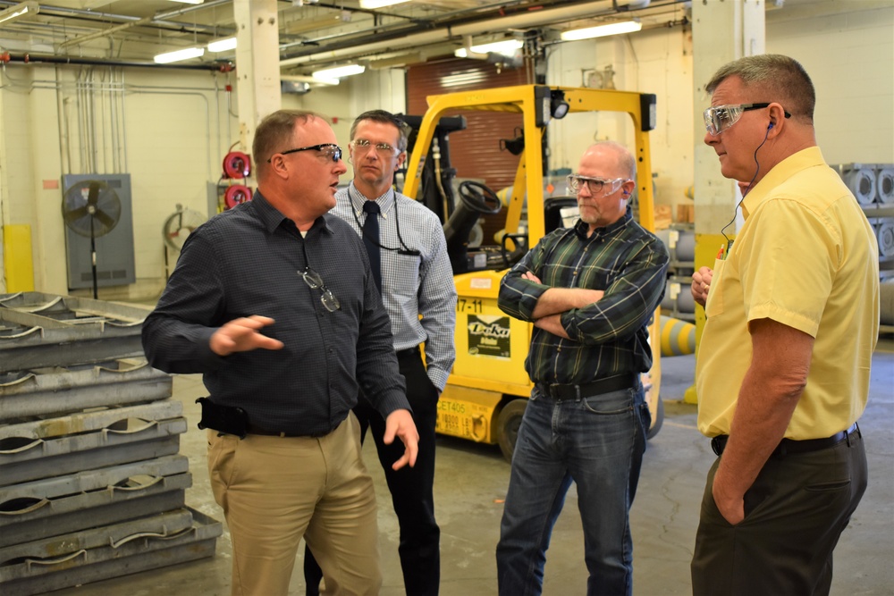 Army Close Combat System Division Visits