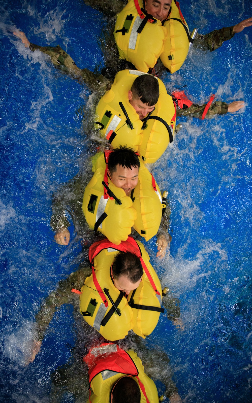 12 CAB Soldiers get dunked in Bremerhaven