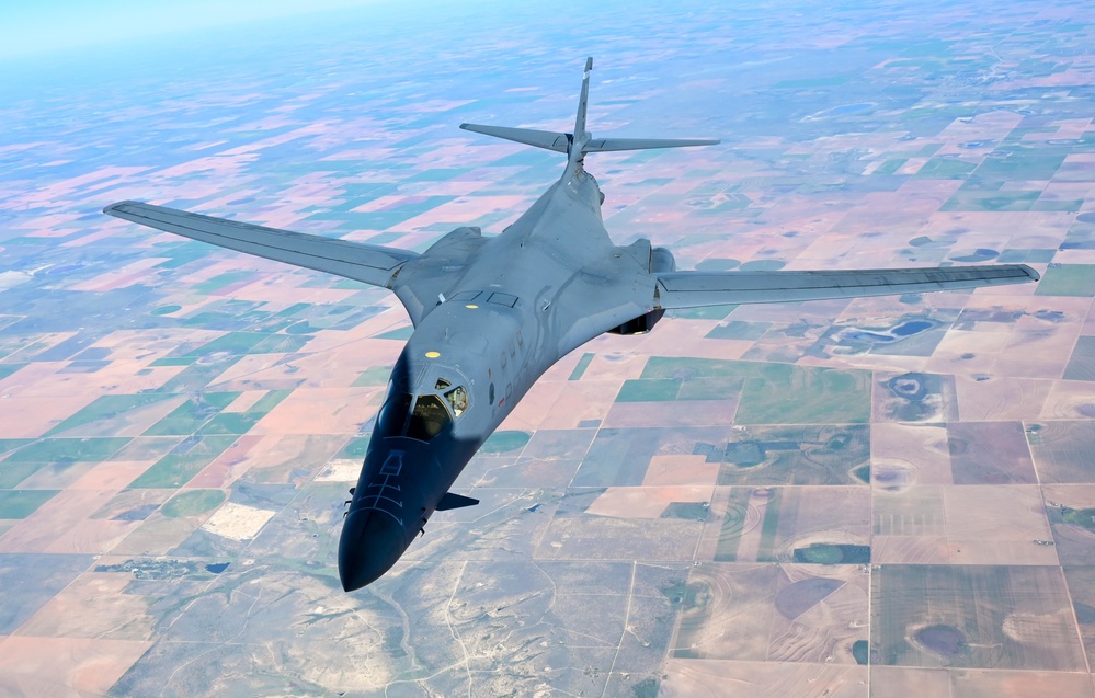 Okies refuel strategic bombers