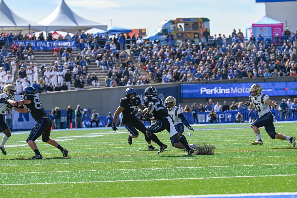 AF Cadets play Navy Midshipmen