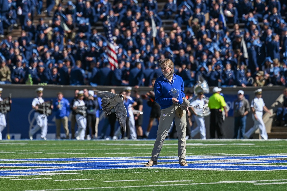 AF Cadets play Navy Midshipmen