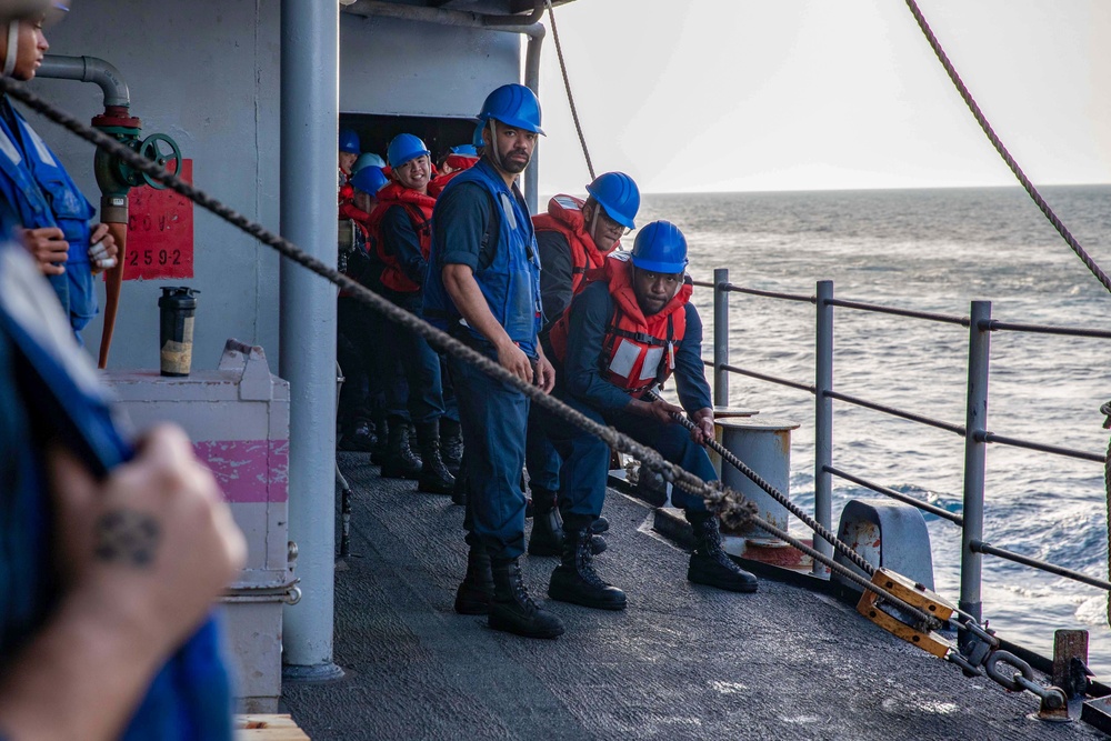 USS Leyte Gulf (CG 55) Participates in NEST 22.2