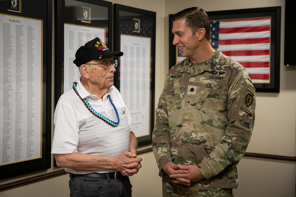 Korean War Veteran visits Hawaii after 71 years