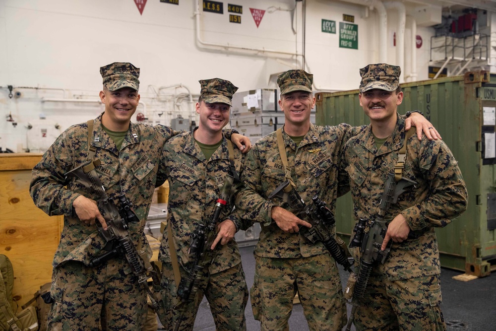 USS Tripoli 31st MEU Debarkation