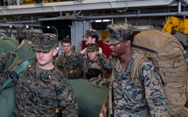 USS Tripoli 31st MEU Debarkation