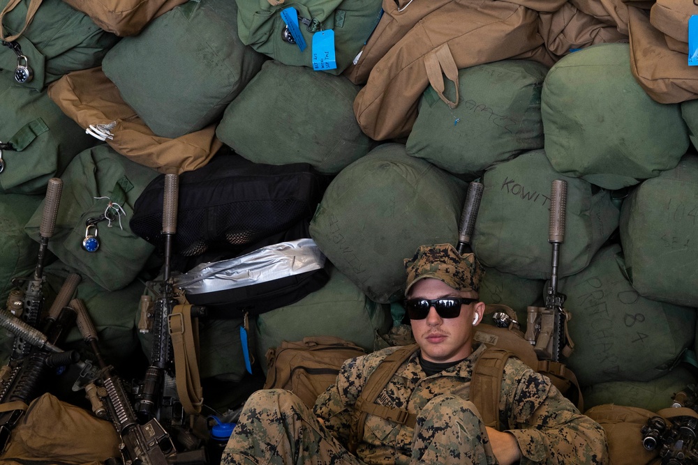 USS Tripoli 31st MEU Debarkation