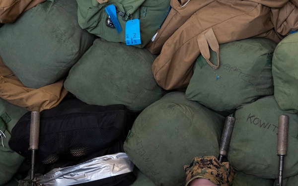 USS Tripoli 31st MEU Debarkation
