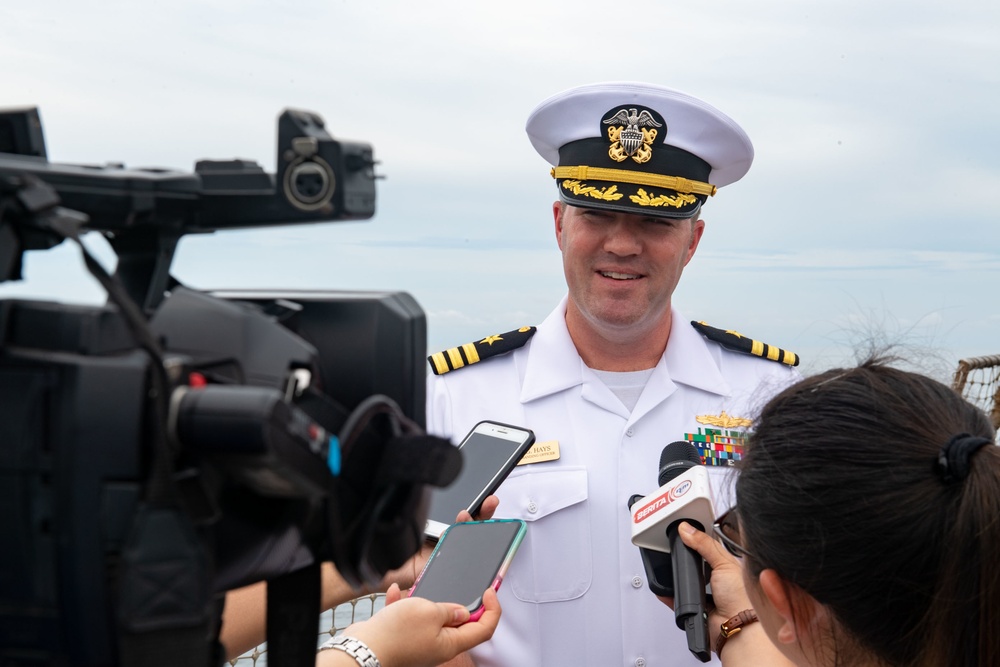 USS Milius Conducts Kota Kinabalu Port Visit