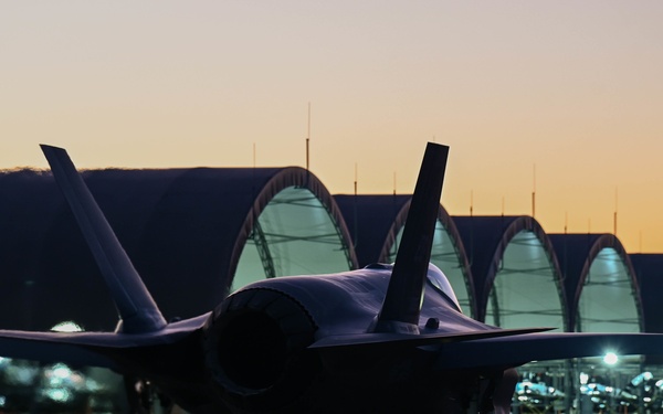 33rd FW Night Flying Operations