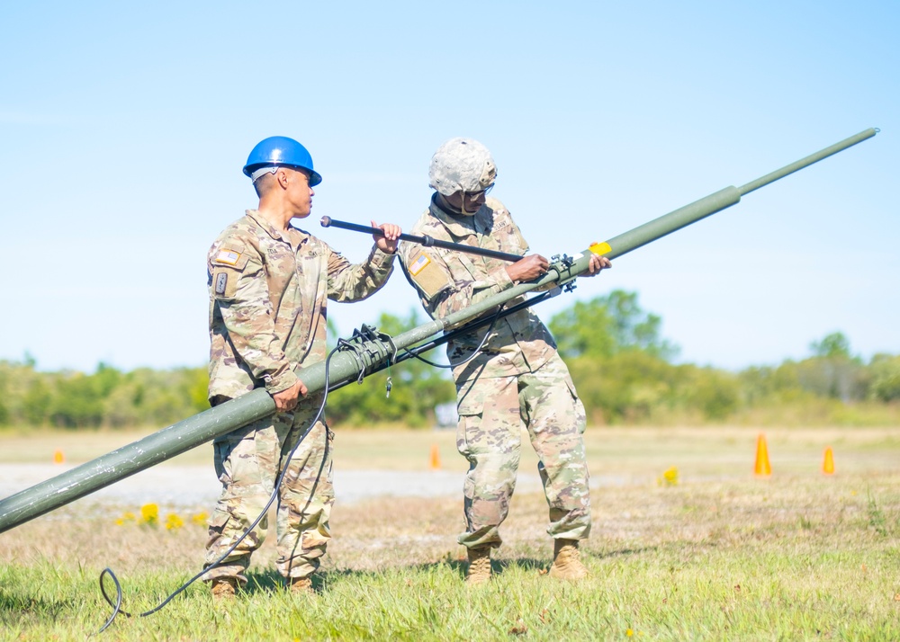 Fort Eustis Soldiers establish comms during field training exercise