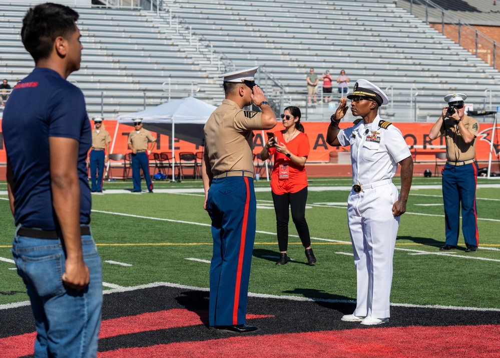 DVIDS - Images - Navy Talent Acquisition Group San Antonio Supports  Military Appreciation Football Game and Conducts Halftime Swear-In Ceremony  [Image 12 of 12]