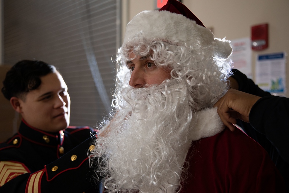 3rd Force Reconnaissance Company Prepares For Toys for Tots Campaign