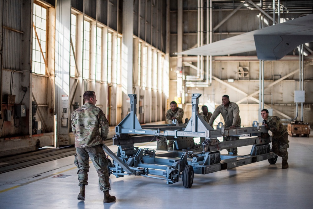 660th AMXS Engine Change