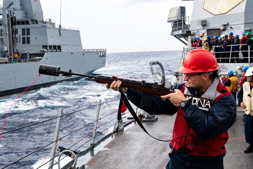 USS Milius RAS with HMAS Stalwart during Exercise Sama Sama-Lumbas 2022