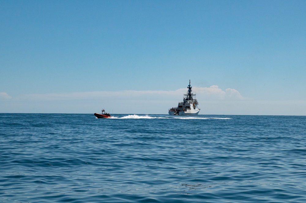 Coast Guard Cutter Hamilton crewmembers conduct pursuit training while underway in the Atlantic Ocean