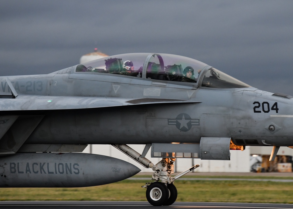 Mike Bloomberg Rides in F/A-18 Hornet From the USS Gerald R. Ford to Naval Station Norfolk