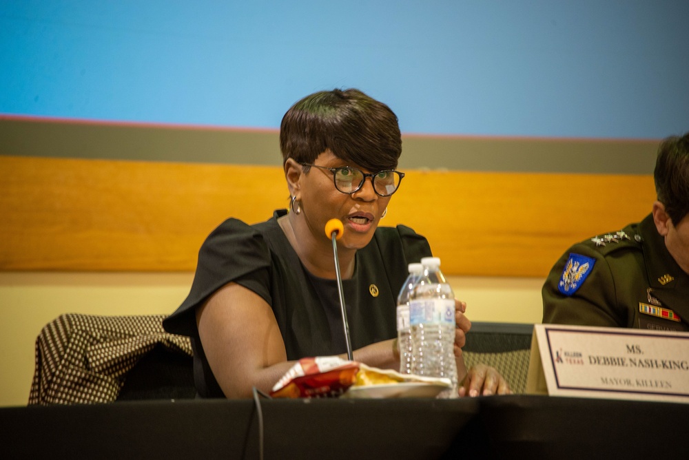 III Armored Corps hosts Women in Leadership panel