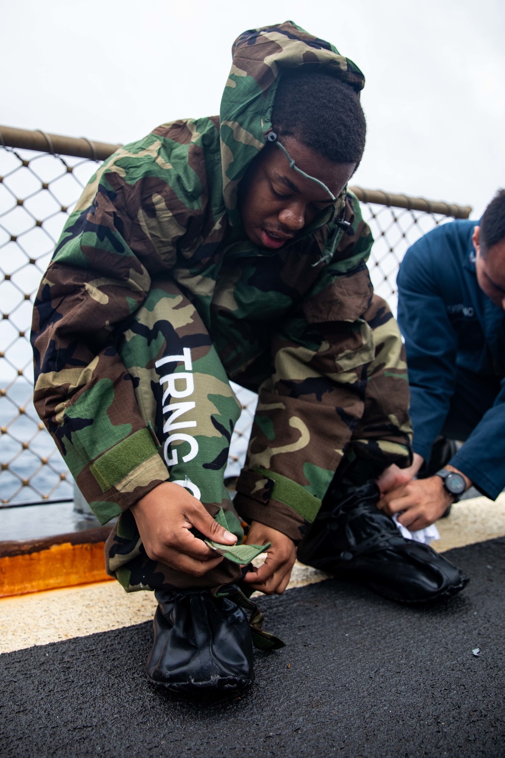 USS Ramage Conducts CBR Drill