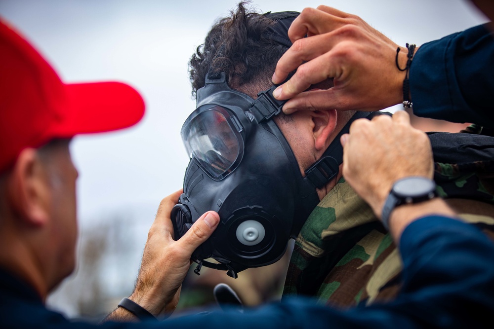 USS Ramage Conducts CBR Drill