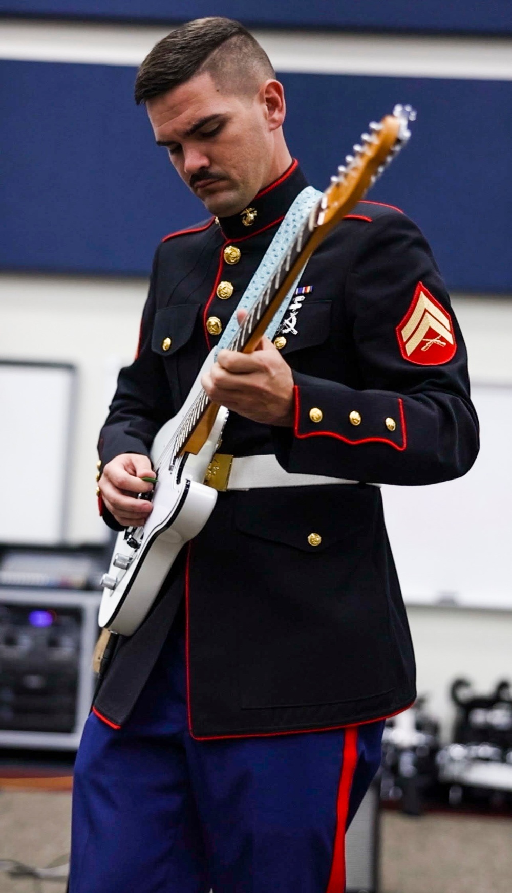 New Orleans Band Marches Into Allen High School