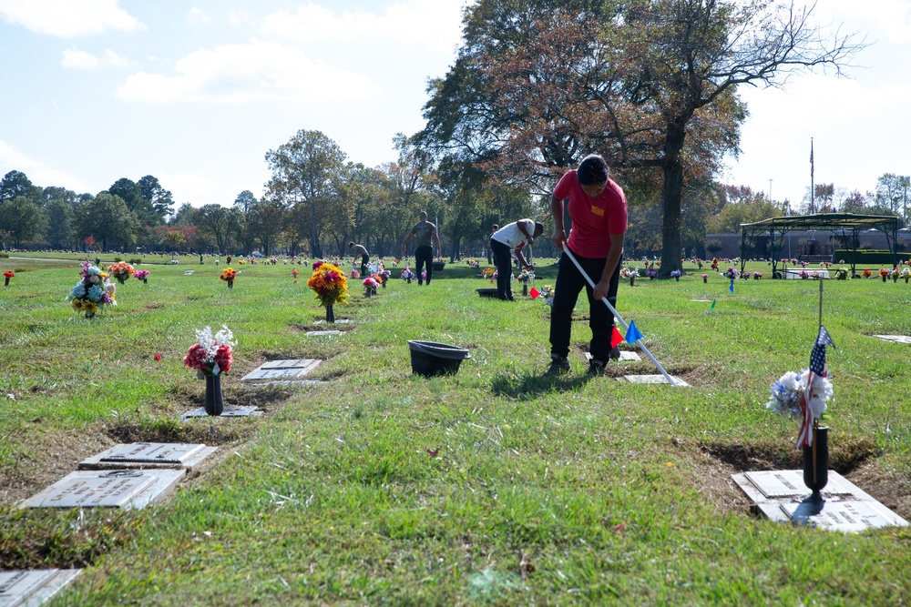 Woodlawn Cemetery Veterans Headstone Cleanup