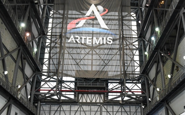 Air Force Thunderbirds visit Space Launch Delta 45