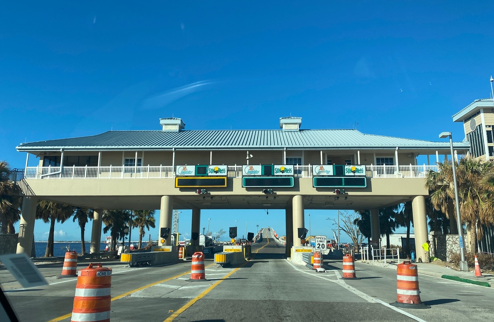 Tollbooth Remains Closed at Entrance of Sanibel Causeway