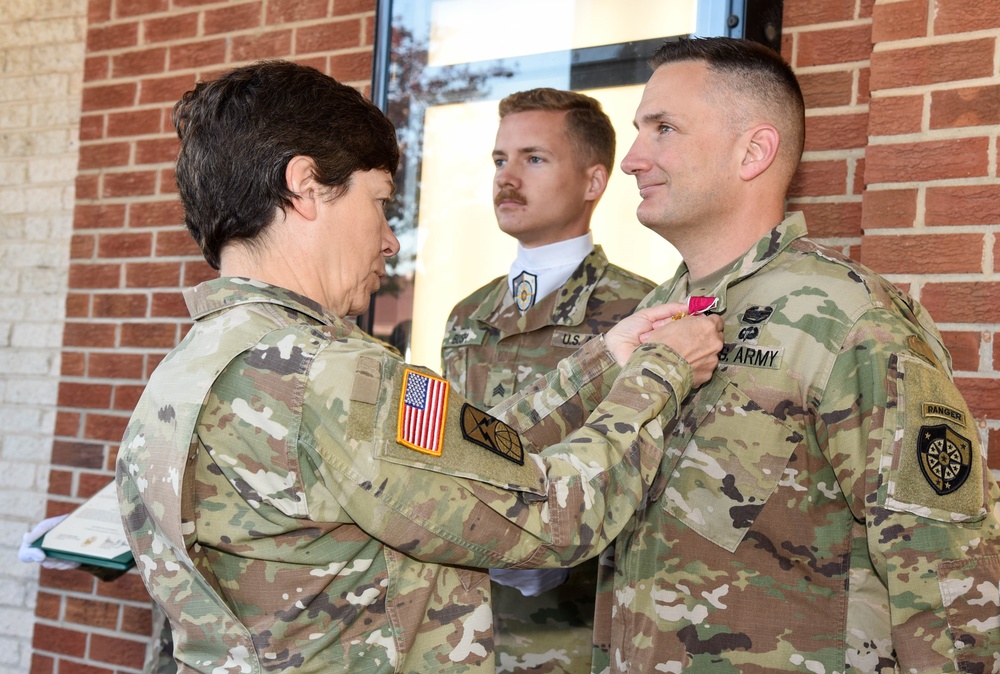 Cyber Protection Brigade welcomes new commander, farewells outgoing leader