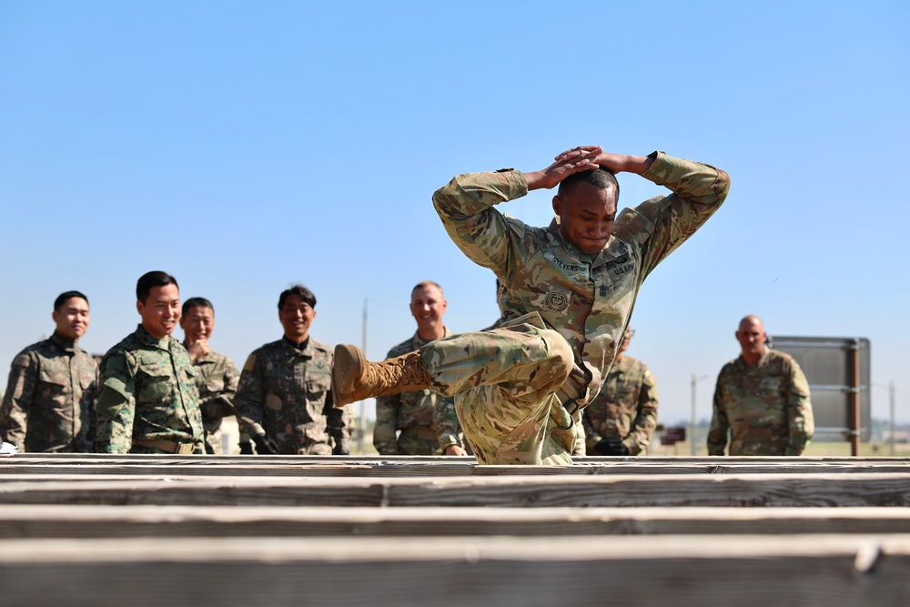 Talon Soldiers Participate in the U.S. Forces Korea Mungadai