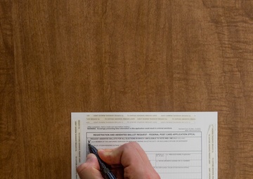 New York National Guard Soldiers exercise right to vote while deployed