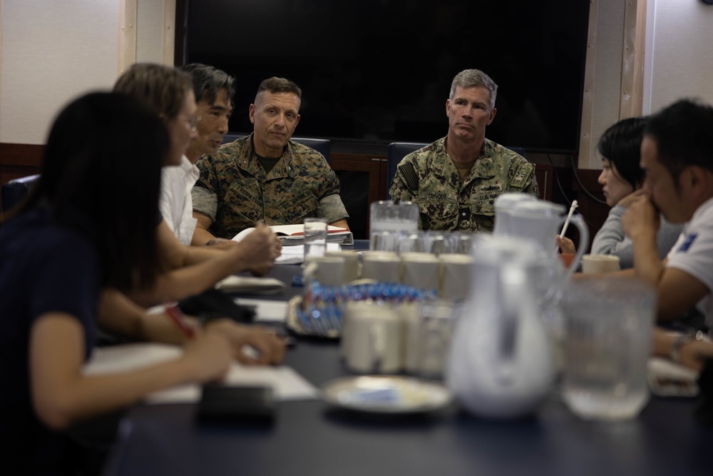 III Marine Expeditionary Force hosts Media Workshop for local reporters