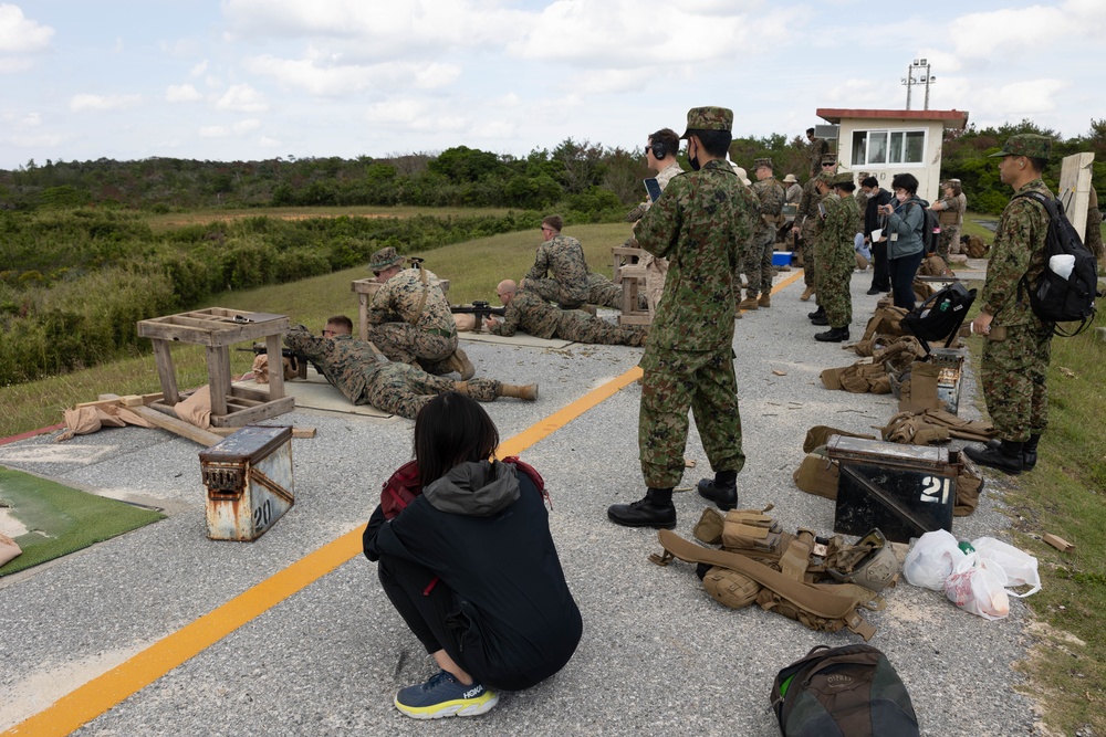 III Marine Expeditionary Force hosts Media Workshop for local reporters