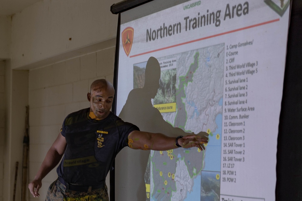 III Marine Expeditionary Force hosts Media Workshop for local reporters