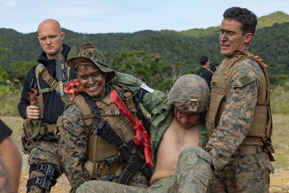 III Marine Expeditionary Force hosts Media Workshop for local reporters