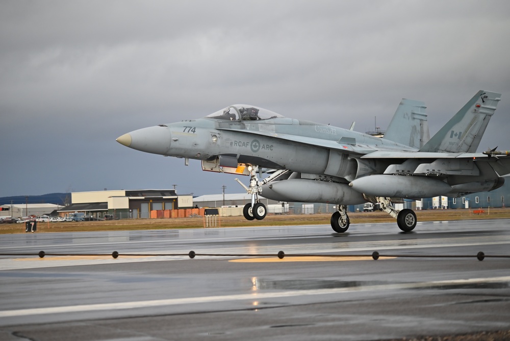 CF-18s departing CFB Goose Bay, N.L., for Op Noble Defender 23-1.1
