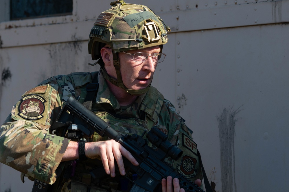 375th Security Forces Squadron simulates fire fight during Ballistic Badger 2022