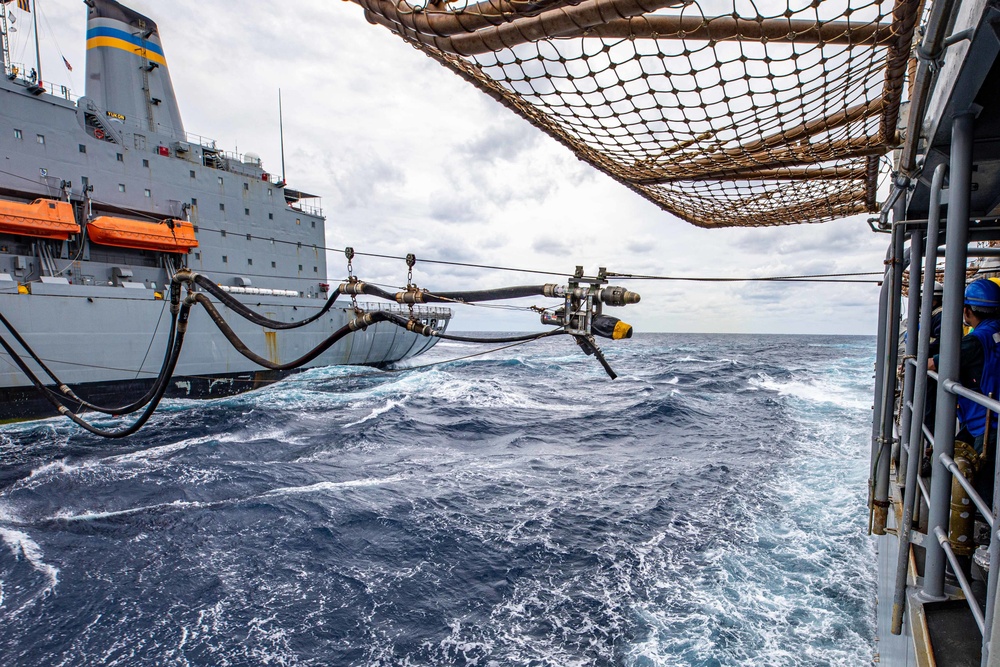 USS Chancellorsville Conducts a Replenishment-at-sea