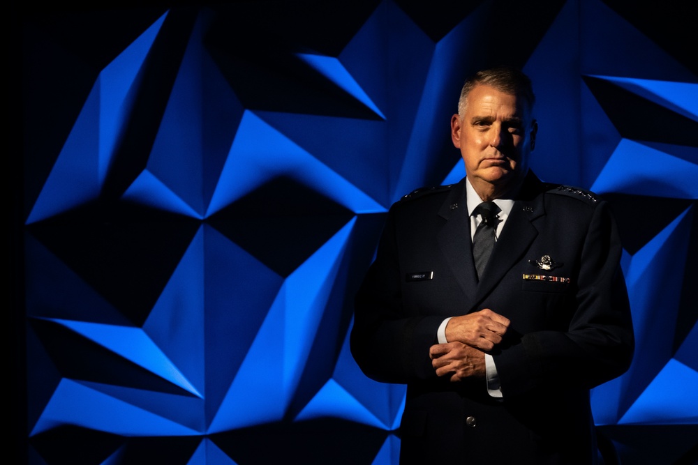 Air Mobility Command Gen. Mike Minihan delivers Airlift/Tanker Symposium keynote