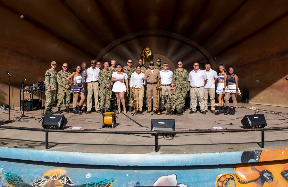 U.S. FLEET FORCES BAND PERFORMS IN GUATEMALA