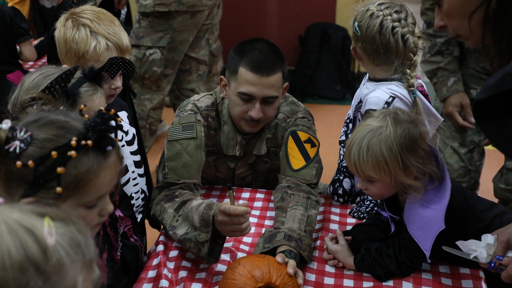 GREYWOLF Troopers Visit Polish Students