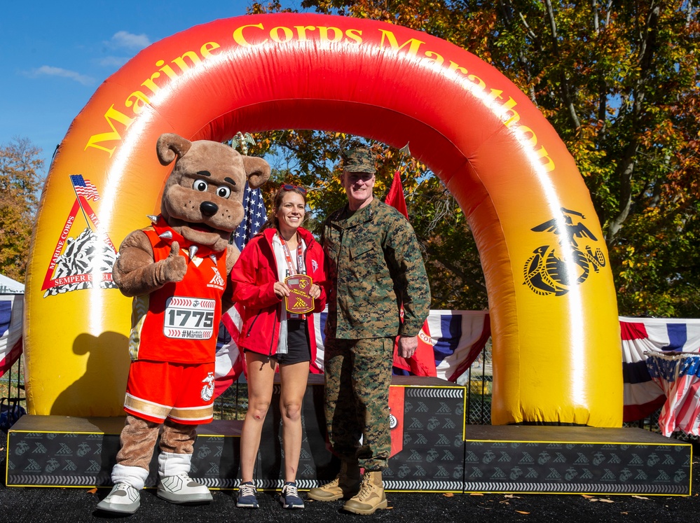 DVIDS Images 47th Marine Corps Marathon [Image 8 of 30]