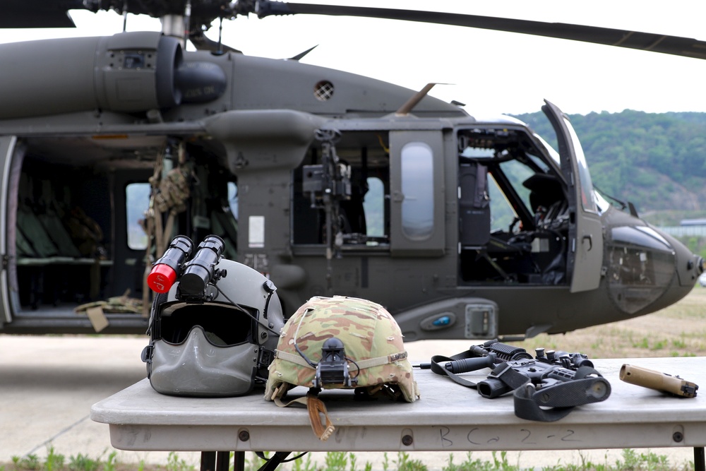 2-2 Assault Helicopter Battalion Meets with Leaders of Pocheon