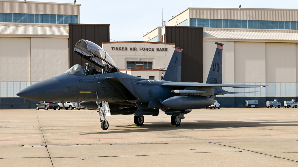 F-15s stop by Tinker