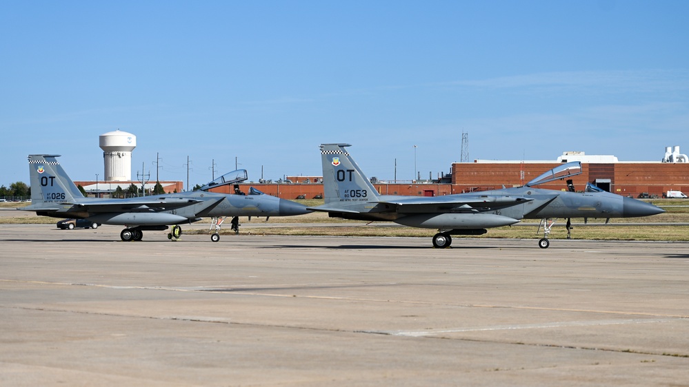 F-15s stop by Tinker